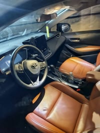 كورولا فول • ٢٠٢٣ • ماشي ١٧٠٠٠ كم