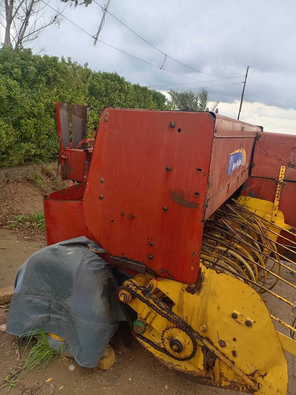 سلام عليكم ورحمة الله كابسه البيع نيهوالند كابسه الا كسر والحيم شقاله جهزه العامل التفسير على هذاه الرقم ***********
