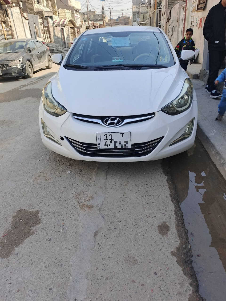 السلام عليكم النترا للبيع خليجي محرك 18 العنوان بغداد البلديات السعر126 اتصال***********
