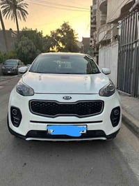 للبيع سبورتج 2017 بحالة ممتازة حادثها بسيط جداً صور ألحادث مرفقة بالمن...