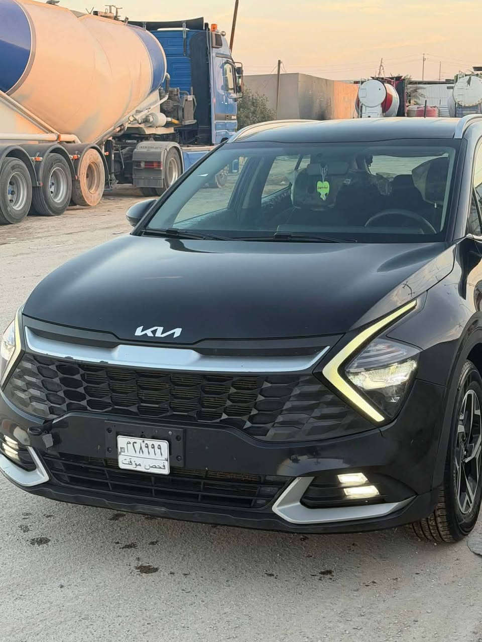 السلام عليكم اسبورتج مديل 23 محرك الفين سيارة جديده فول عده البصمه بدون رقم تترقم جميع المحافظات  السعر خاص


**إذا كنت صاحب هذا الإعلان وتريد حذفه لأي سبب، رجاءا أرسل رسالة إلى الدعم الفني**