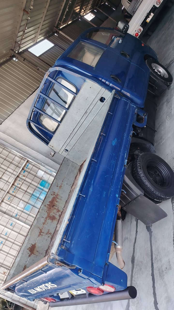 سلام عليكم كيا ٢٠٠٧ جاهزه من كلشي بغداد ناحيه الرشيد ***********
