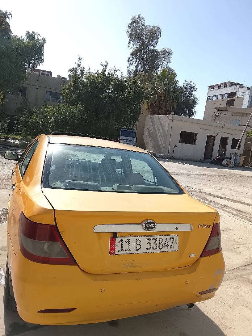 بي وايدي f3 ٢٠١١ كير ومكينة كورلا ١٨٠٠ 
باسمي رقم بغداد 
منظومة تبريد جديدة من فريز للراديتر 
كير مكينة خير من الله 
سيارة كاملة مناقصها شي
السعر ٥٣ او مراوس بخصوصي 
*********** / الشعب بغداد, العراق
