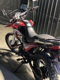 قفاز سونك • موديل 2024 • عليها الوكالة