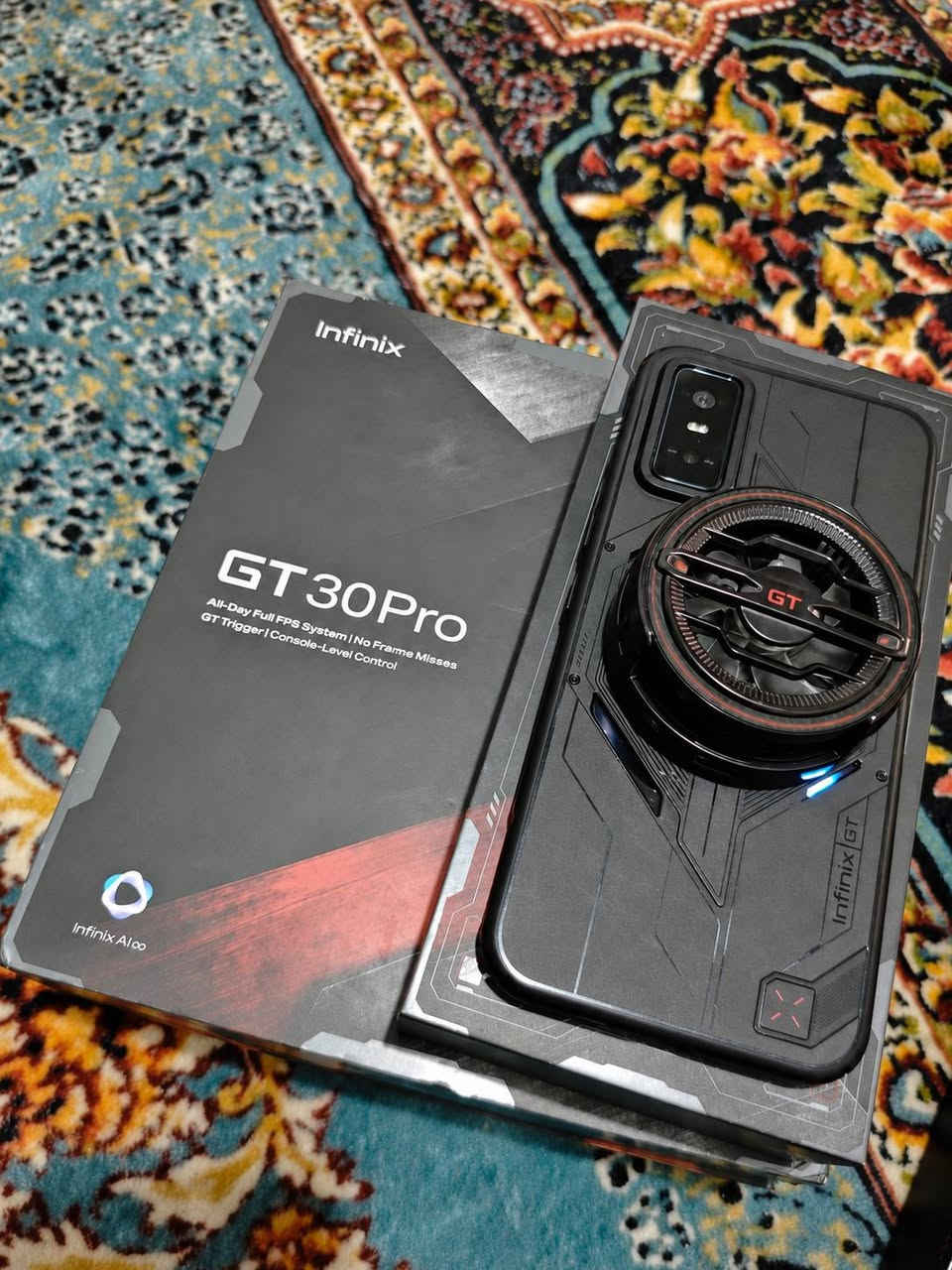 للبيع Infinix GT 30 Pro 5G - نسخة 512GB 🔥📱 
✅ ذاكرة داخلية 512GB ✅ رام 12GB + 12GB رام افتراضي ✅ معالج MediaTek Dimensity 8350 Ultimate ✅ شاشة AMOLED بحجم 6.78 إنج وبدقة عالية ✅ معدل تحديث 144Hz فائق السلاسة ✅ بطارية 5500mAh تدوم لفترة طويلة ✅ شحن سريع 45W ✅ كاميرا رئيسية 108MP + كاميرا واسعة 8MP ✅ سماعات ستيريو بصوت قوي ونقي ✅ بصمة داخل الشاشة ✅ يدعم شبكات 5G ✅ NFC ✅ أزرار GT Trigger للألعاب ✅ إضاءة RGB خلفية مميزة. مع سماعات محيطيه الخاصه بجهاز 
🟢 استخدام قليل جداً 🟢 الجهاز نظيف وشبه جديد 🟢 مع كارت الضمان 🟢 الشاحن الأصلي وكامل الملحقات 🟢 خالي من الأعطال والصيانة
📍 الموقع: السماوة
💰 السعر: 450الف
📞 للاستفسار والتواصل على الخاص.


**إذا كنت صاحب هذا الإعلان وتريد حذفه لأي سبب، رجاءا أرسل رسالة إلى الدعم الفني**