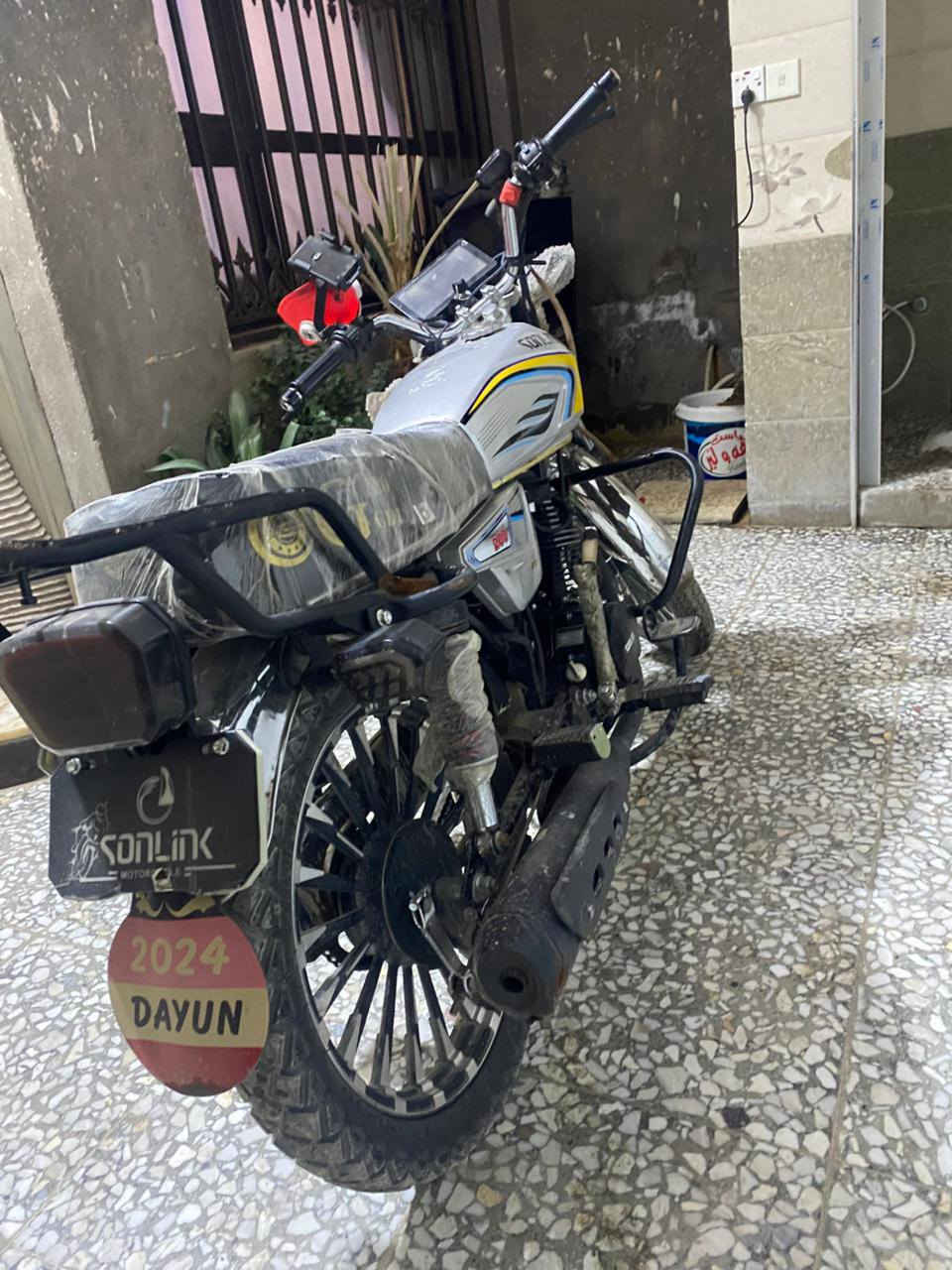 سلام عليكم
دراجه ايراني مديل2025دراجه كامله مكمله مكينه خير من الله ممدود عليها اسبانه دراجه مال شغل وياها غراض صندوك جفوق ستان موبايل 
الاستفتار ***********
