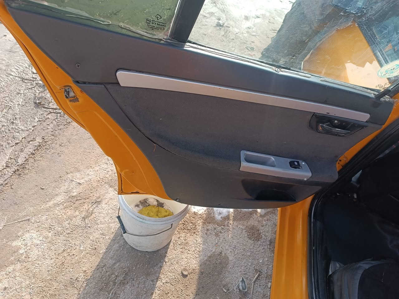 سمند موديل 17 سياره جاهزه ماناقصه برغيي كربائيات كله شقاله كير مكينه جدد حداده جديده تخم تاير جديد سياره مال جناي مكاني الزبير السعر 45غير متواجد علفيس رقم ***********
