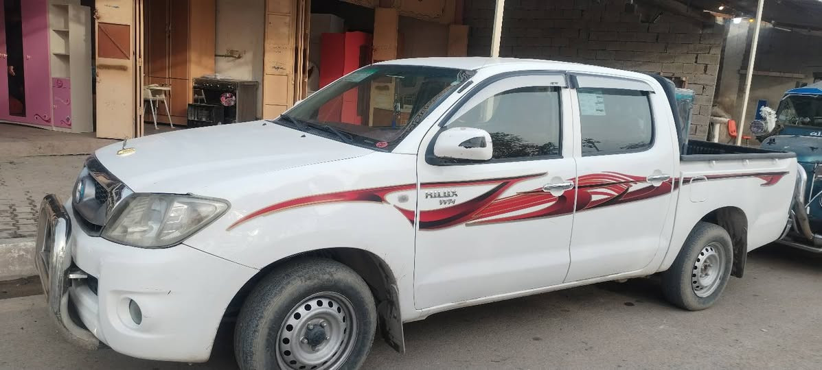 سياره بيكب دبل قماره ناصي موديل ٢٠٠٩ اوتماتيك  رقم أربيل للبيع  هذا رقمي *********** خناقين, ديالى
