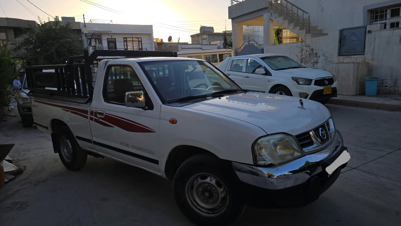 نیسان 2008 زۆر خاوێن ناو سور سەنەوی و هەزەی تازەیە بەشەرتی گێڕ و مەکینە چوار تایەی لۆک ناو بۆدی لۆک ڕەقەم سلێمانی
***********
***********
