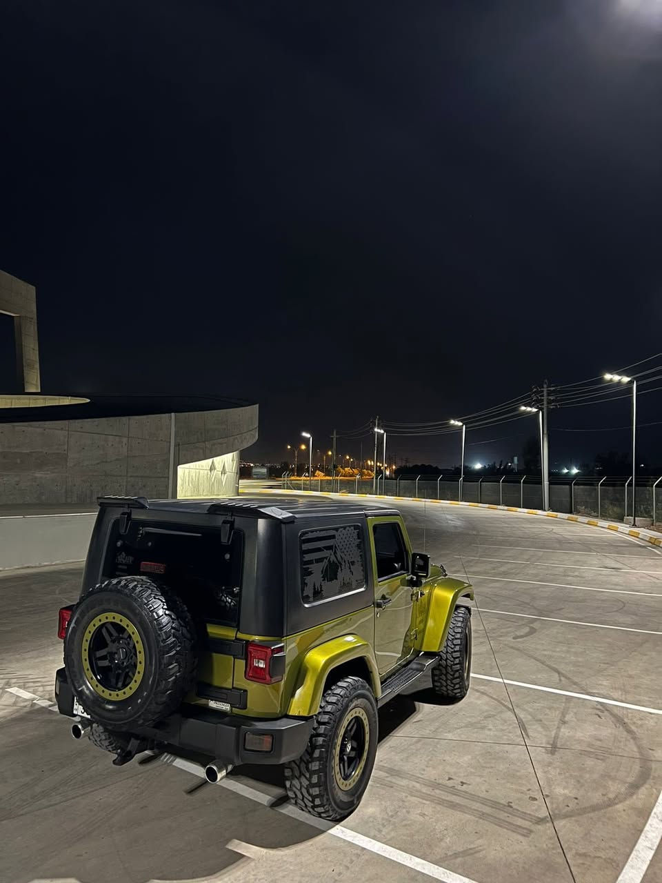 بسم الله الرحمن الرحيم
جێب ره‌نگله‌ر 

2010

بێ بۆیاخ گێر تۆماتیك 

جام كاره‌با 

سه‌نه‌وی تازه‌یه‌ 

به‌شه‌رتی گێر و مه‌كینه‌ و ده‌بل ئه‌كسل 

سعر خوار هه‌موو بازار

له‌سلێمانیم  

***********
سعر.137$ مه‌عمه‌له‌

فرۆشت و گۆرینه‌وه‌..
