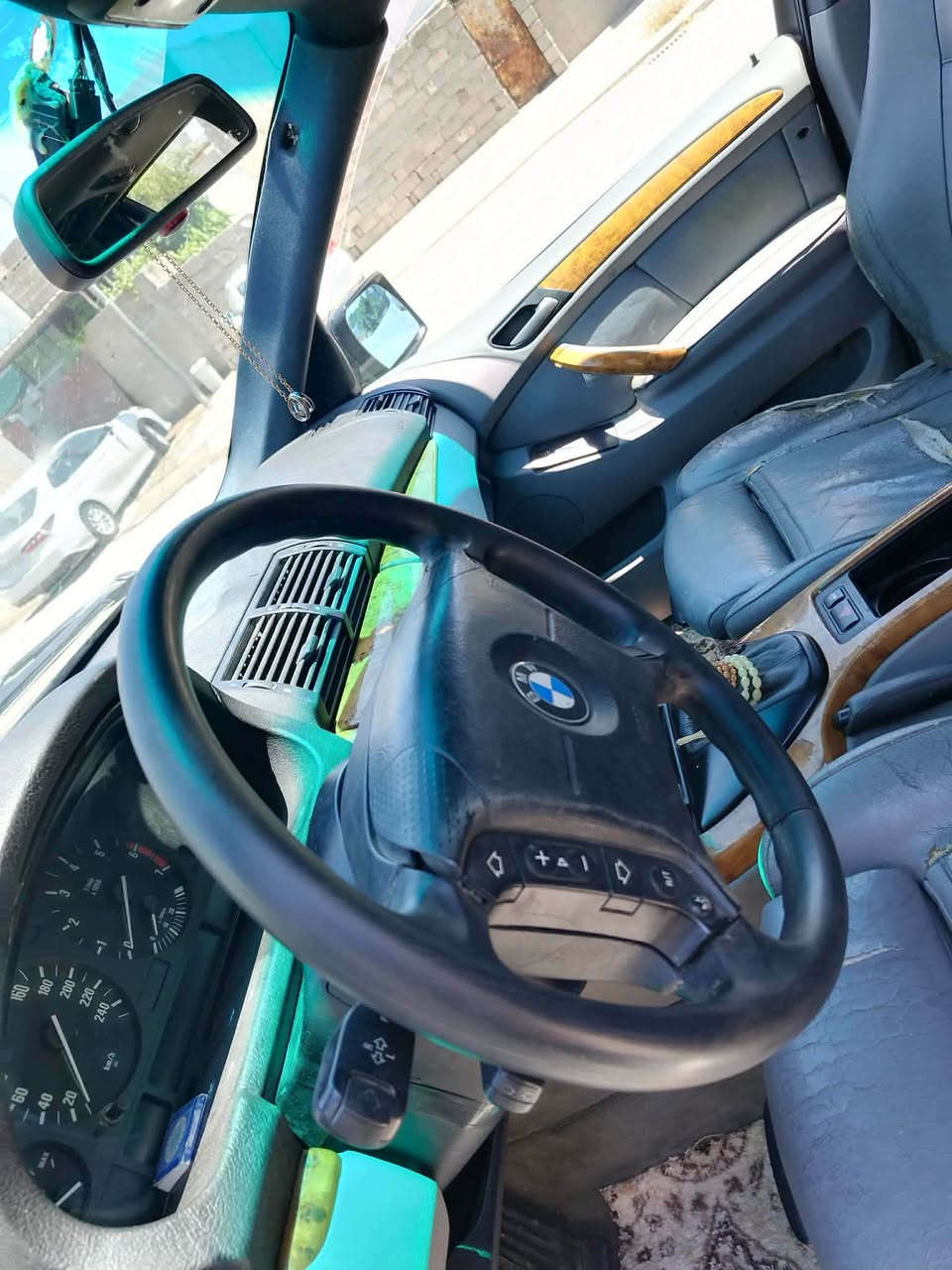 Bmw
X5  2010 
Mhawar gerw makina bashart 
Karabai kaml mazbwt 
6mkabara w empri faiar  bas sllait nia 
Kwshn jld w hitar w ghazna 
Swkan karabai ta7did swr3a dabll ger 
Dabll aksl  chwar dablle hawa erbag 
Makina 528 saqar tak dijotall 
6 bstona qrchishy nia hamw giani lasar daqi sharika mawa  pewiat bawasf nakat xot wara seri bka 
Sawdash akam bamalika  
Laslemanim   39$


**إذا كنت صاحب هذا الإعلان وتريد حذفه لأي سبب، رجاءا أرسل رسالة إلى الدعم الفني**