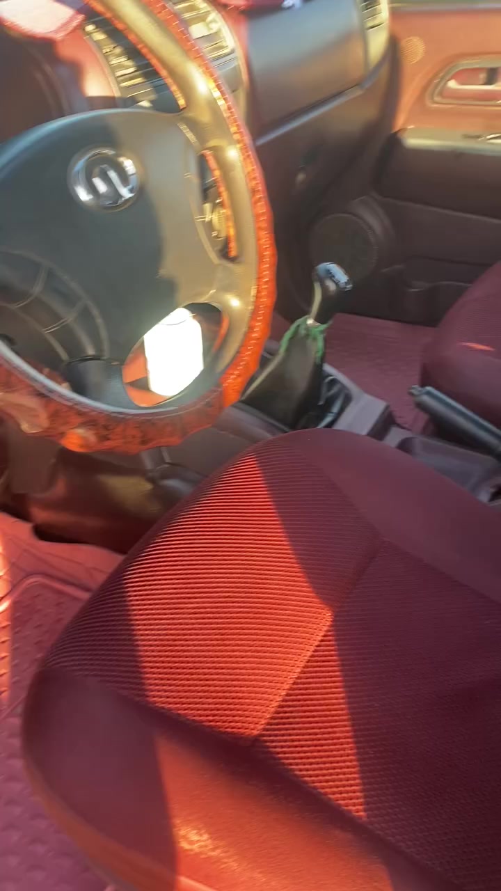 اللهم صل على محمد وال محمد كريت ويل للبيع موديل 2014 سياره حلوه ونظيفه وجاهزه بلاديه كفاله وسونار جديد رقم واسط السعر ب88 تفاصيل اكثر اتصال ***********
