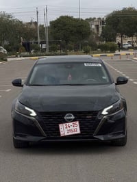 نيسان التيما 2023 SR PLUS فول مواصفات SR PLUS : بصمه , تشغيل عن بعد , ...