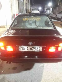 بي ام 525 مسكر عدل كير ومكينه خير من الله صدر امامي خلفي نضيف تخم  تاي...