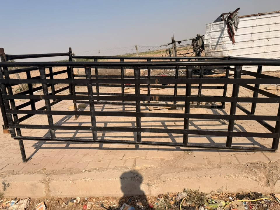محجر  بوري
السعر ٢٥٠
مكان بغداد
الرقم ***********
