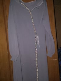 صاية. جديدة سعر 25بيها مجال مراسلة ع رقم 07783389624