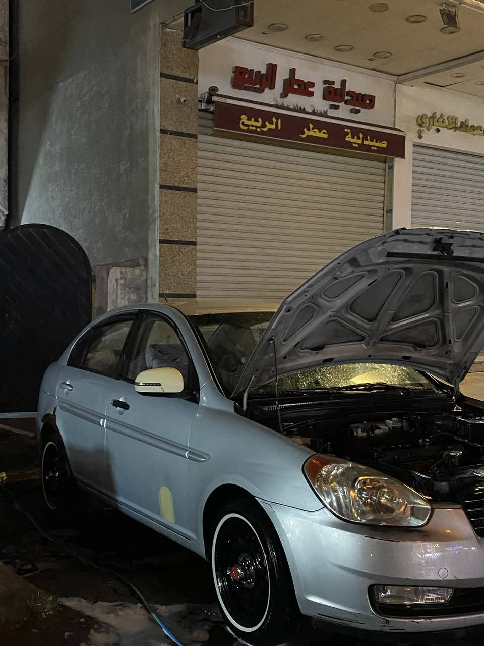 سلام عليكم اكسنت ٢٠٠٩  خليجي مكينه كير جدد تبريد ثلج السياره كامله تخم تاير باتري حداديه كله جديد السياره مابيه ضربه يردلهة صبغ  رقم بغداد بيهة اشكال بل تحويل السعر  ٦٠.  ***********
