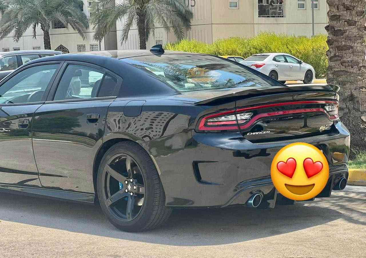 دوج جارجر 2019 GT فول موصافات  للبيع او مراوس عدا الفتحه رقم بغداد سنويه وهزه جدد مكينه كير تبريد تخم تاير جدد كشنات حلد كهرباء شفتات بالستيرن سبوت تراك حساسات خلفيه شاشه كبيره تدفئه وتبريد بالمقاعد ويل كب خسفه  قويه  حادثه بدايه البنيد وجاملغ فتح يعني قطعتين السعر 192ورقه مكان السياره اليرموك *********** بغداد, العراق
