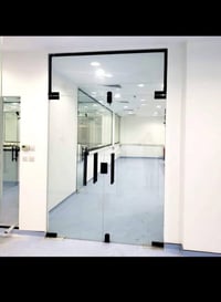 تنصيب واجهات زجاج تنصيب واجهات المنيوم   تنصيب قواطع داخلية   زجاج 10 ...