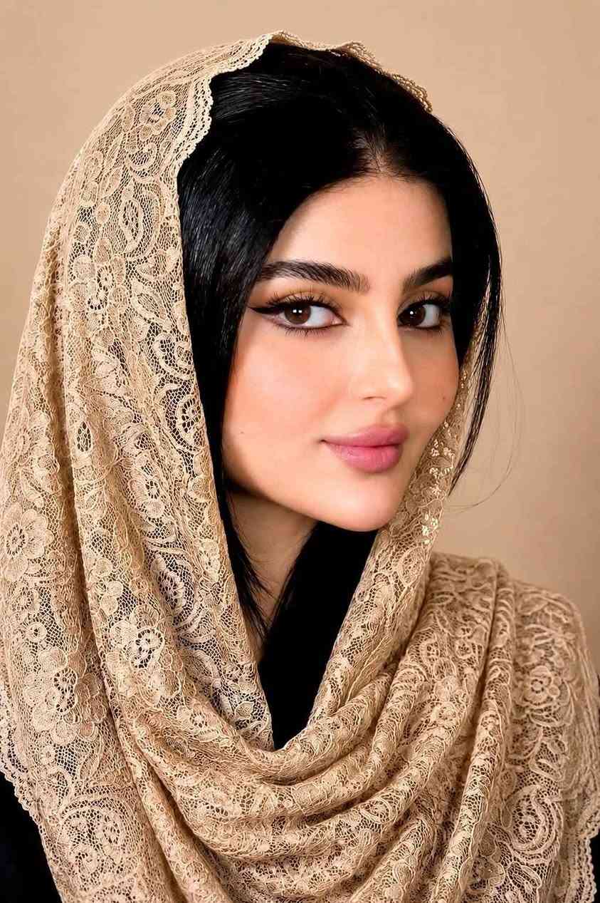 ✨ وصل شال الذكاء الاصطناعي الترند ✨
🧵 خيط بريسم وقماش تول فاخر
💎 نعومة ولمعة راقية جدآ 
🎀 تصميم أنيق وموديل عصري
🌈 ألوان مميزة تتناسب مع كل الإطلالات😍
قياس الشال / الطول مترين والعرض 70 سم ✔️
#الاصلي الكويتي البريسم 💯 موصل, نينوى


**إذا كنت صاحب هذا الإعلان وتريد حذفه لأي سبب، رجاءا أرسل رسالة إلى الدعم الفني**