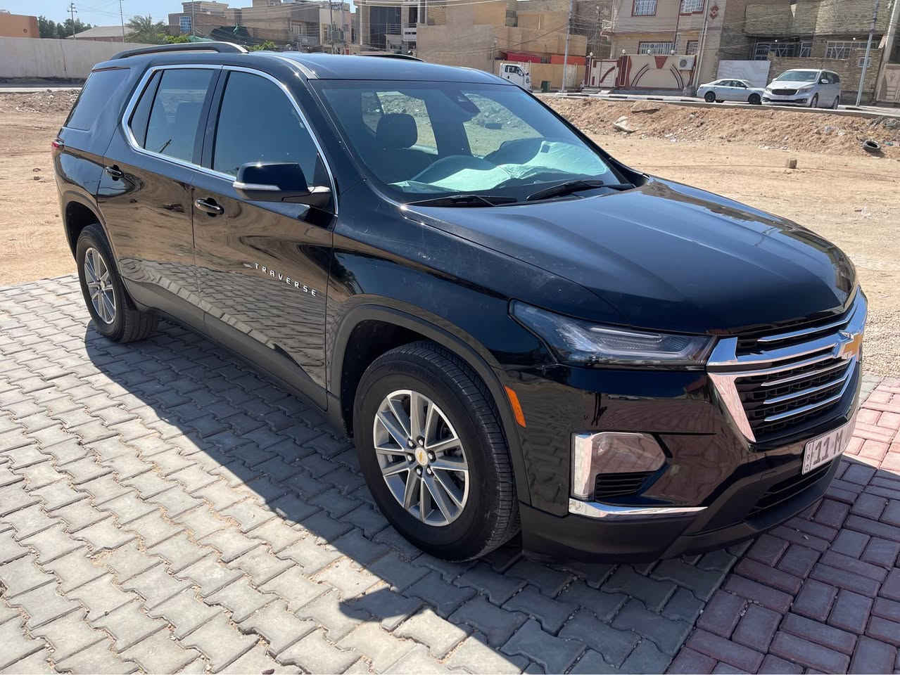 شوفرليت ترافرس 2023 Lt

المحرك: V6 سعة 3.6 لتر⛽️

ناقل الحركة: أوتوماتيكي 9 سرعات🚀⚙️

نظام الدفع: دفع أمامي 🚂

شاشة لمس حجم 7بوصاتApple CarPlay، Android Auto

🖥️

دشبول قاصه .

المقاعد: مخمل ، 7راكب قابلة للطي+ تدفئة كشنات 

تشغيل عن بعد 🕹️

الراحة: تكييف ثلاث قطع ❄️

نظام الصوت: قياسي (6 سماعات) 🔊

صندوق كهربائي⚡️

ميزات السلامة والأمان:

الوسائد الهوائة : سليمة 💣✅

كاميرا خلفية وحساسات رادارية (أمامي وخلفي)📷

مراقبة النقطة العمياء (Blind Spot Monitor)📸

نظام التحذير من الاصطدام الأمامي 

والفرملة التلقائية في حالات الطوارئ

نظام المساعدة على البقاء في المسار (Lane Keep Assist)

نظام الاطفاء الذاتي عند التوقف 

🪫⏳Auto stop/start

مصابيح LED وشبكة أمامية💡

 ويل حجم 18 🛞

المري الجانبية تحتوي على هيترات لتجنت تكوين الضباب 

عداد المسافه عند الاستيراد 65112 km

عداد المسافه الحالي. 80100 km

الرقم بغداد بأسمي 

موقع السيارة كربلاء 📌

📞***********

السعر المطلوب 290$ كربلاء, العراق
