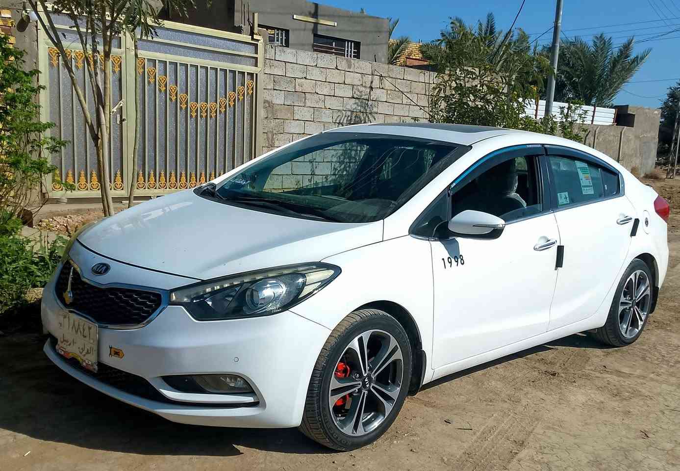 سيراتو 13 بصمه تشغيل وبيبان بصمه فول مواصفات  بيه بارد كم مكان مكاني نجف 
مكفوله من صبغ وضربه القويه جهازه 
مراوس بسيراتو اقل منه  11 او 12 وجوه
مراوس معه فرق محتاج فرق عادي قطعتين قطعه بيه


**إذا كنت صاحب هذا الإعلان وتريد حذفه لأي سبب، رجاءا أرسل رسالة إلى الدعم الفني**