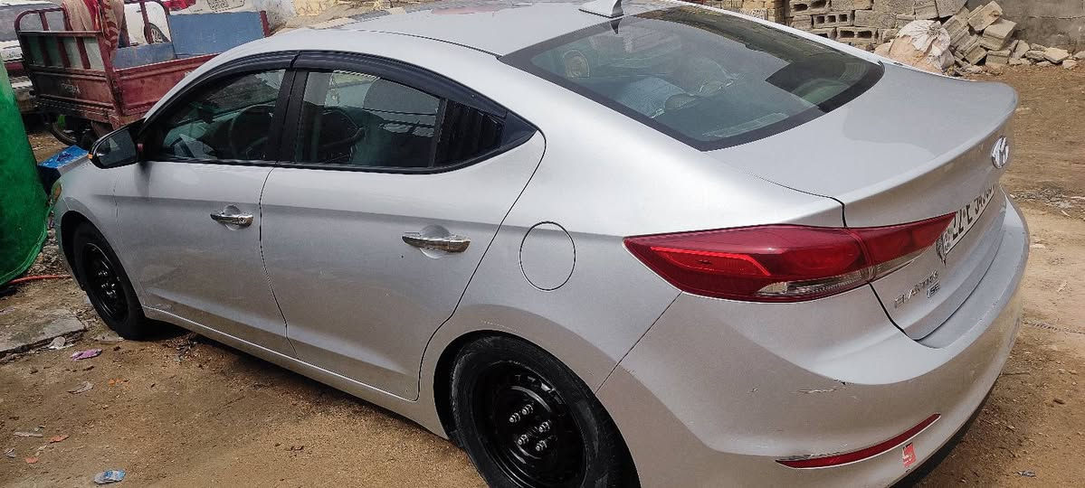 السلام عليكم الانترا امريكي موديل 2017مكفولة كفاله عامه فقط بارد بل بنيد نضيفه مثل مواضح بلصور السعر 128 مع المجال القليل رقم الهاتف ‏‪0783 876 8030‬‏ النجف, العراق
