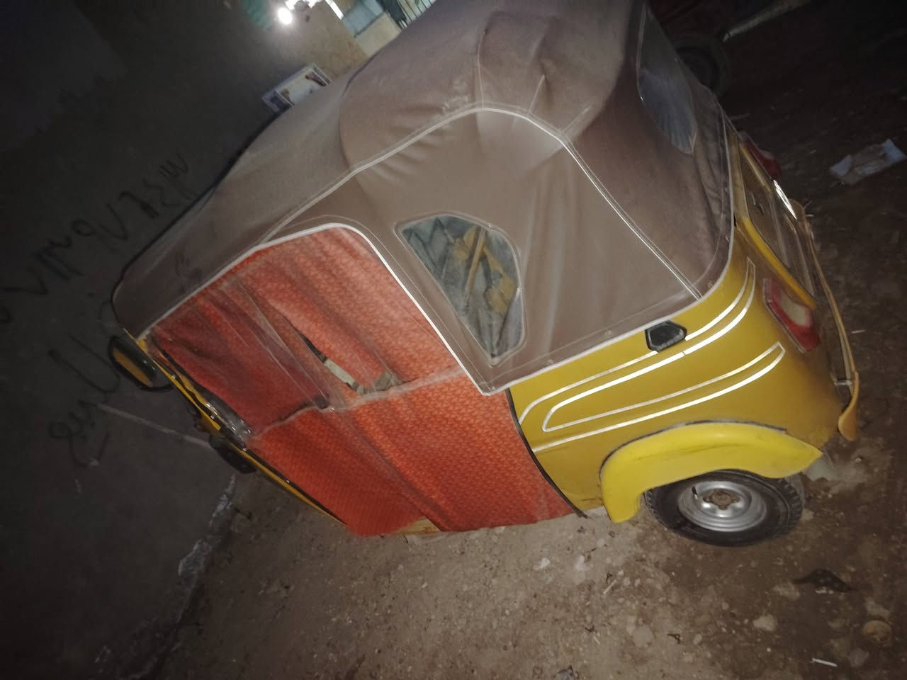 اسلام عليكم  تكتك موديل 21 رقم واسط تحويل ثاني يوم سعر 6500 ستفسار ***********
