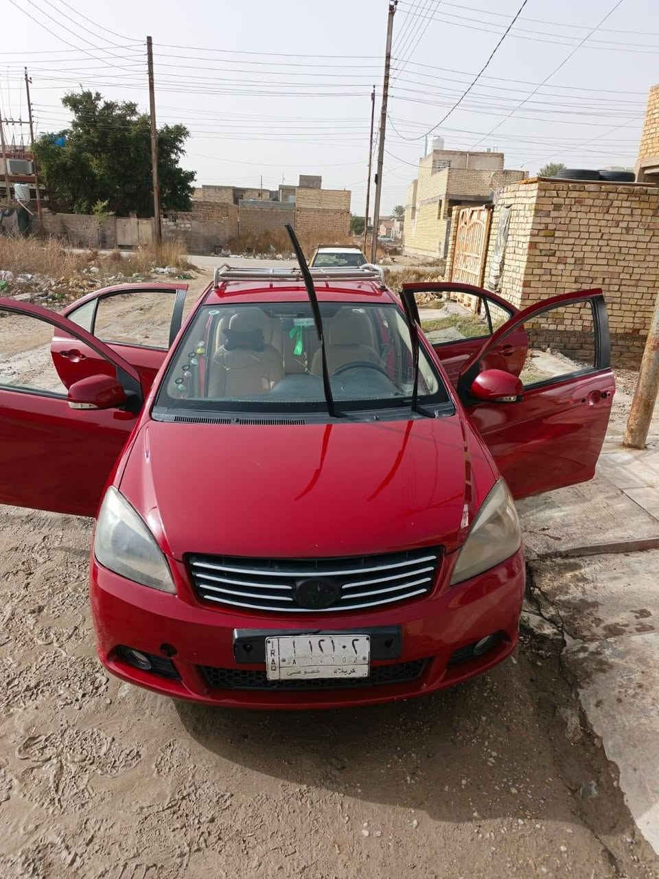 السلام عليكم كريت ويل فولكس 2012 رقم كربلاء سيارة بغداد  سعرها  ٥٠ وبيها مجال اتصال على هذا الرقم ***********
