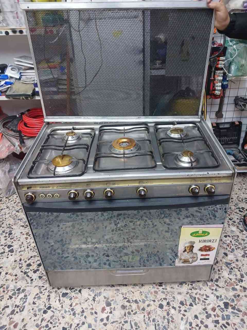 كريازي باب الاول
الداخل منضومه جديده شغال ع الفحص 
شهداء العبيدي الثالثه السعر ٢٥٠ بيه مجال قليل
***********
