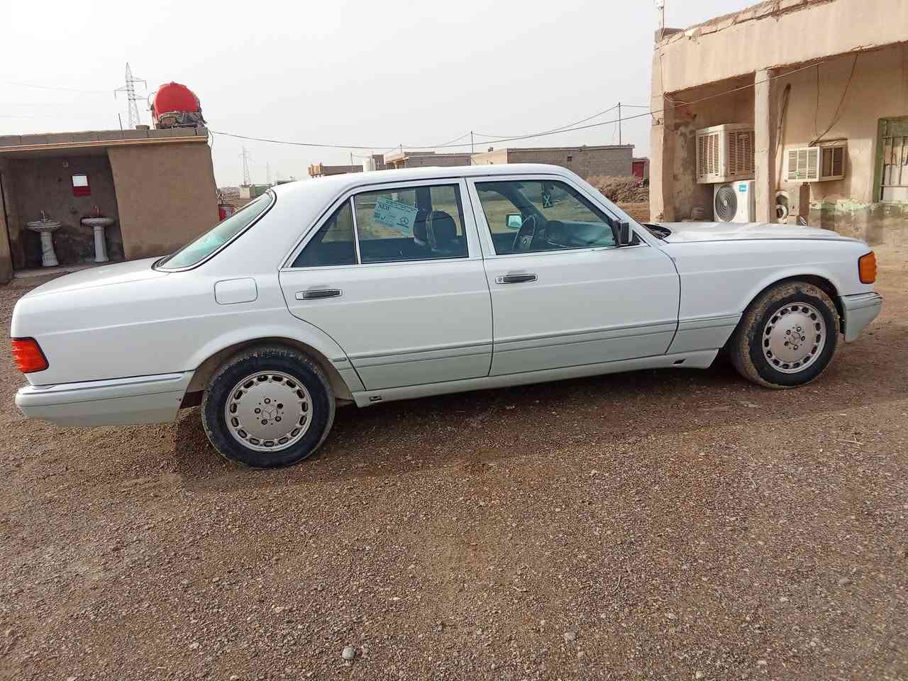 مارسدس جانبمو للبيع فول نضافه
مستعجل بالبيع 
للتواصل / ***********
