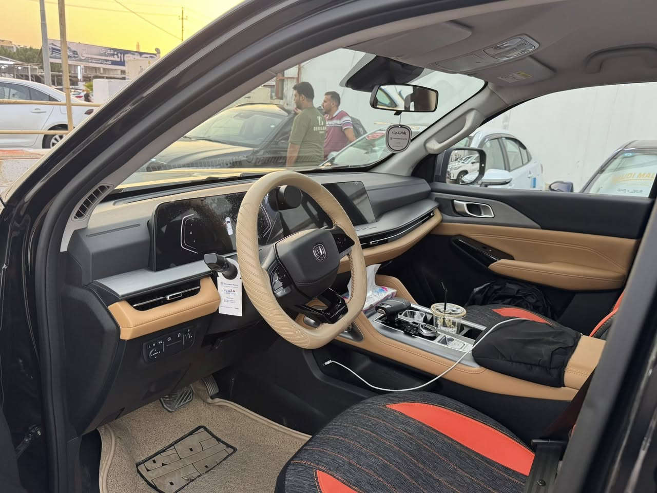 للبيع
شانجان هانتر موديل 2025 

مكفوله 

رقم اربيل 

ماشيه 40 الف 

مكاني الأنبار رمادي 

سعر 33 مليون 

رقم هاتف  📞 ***********
