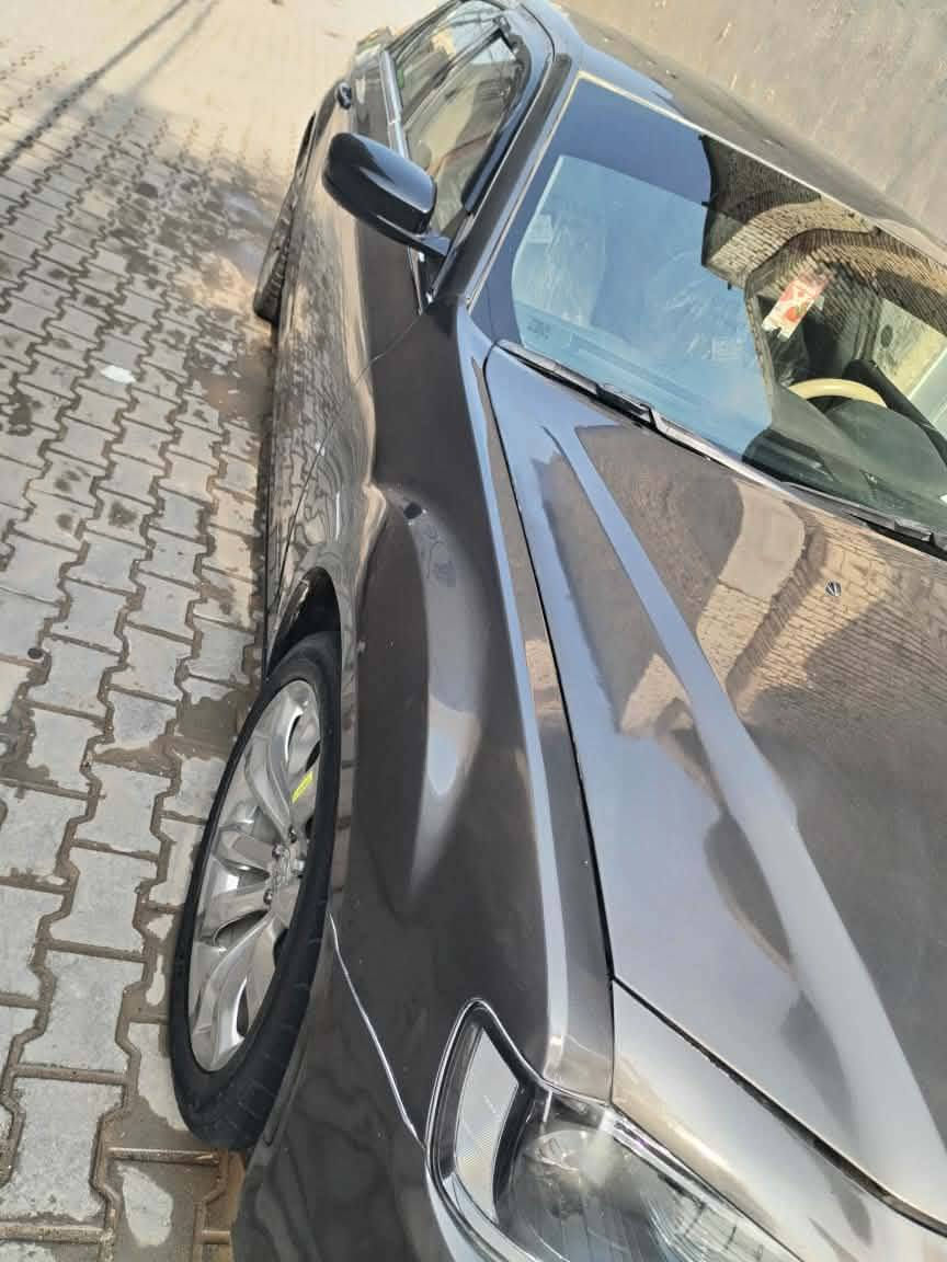 السلام عليكم سيارة للبيع نواع وبمه دوات دوات بيه كصه جنطه تفصيل نتصل على رقم موبايل *********** (السعره ٥٠ورقه وببه مجال
