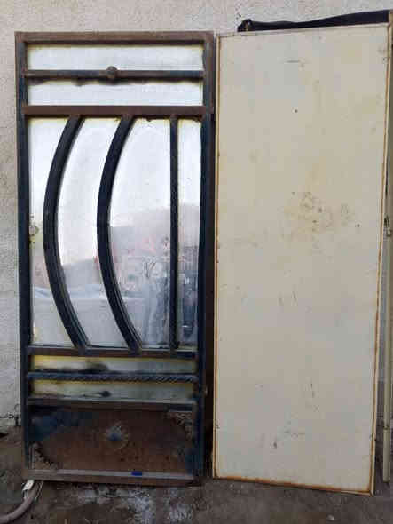 غسالات غسل وتنشيف ثنينهن 
وبيبان اثنين تزمام تضافه كدام 
عينك رقم الهاتف ***********
