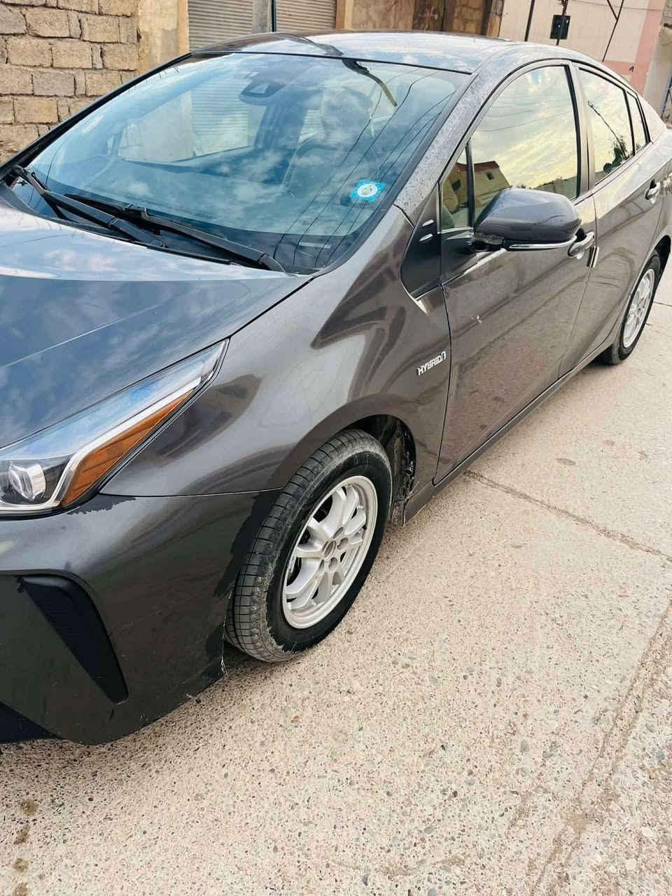 تويوتا بريوس موديل 2022ضررها 3قطع كما موضح بصوره شرط الوكاله والتحويل سياره جاهزه من كلشي التنمر حرام احنه بشهر رمضان السعر 97مجال قليل
***********
