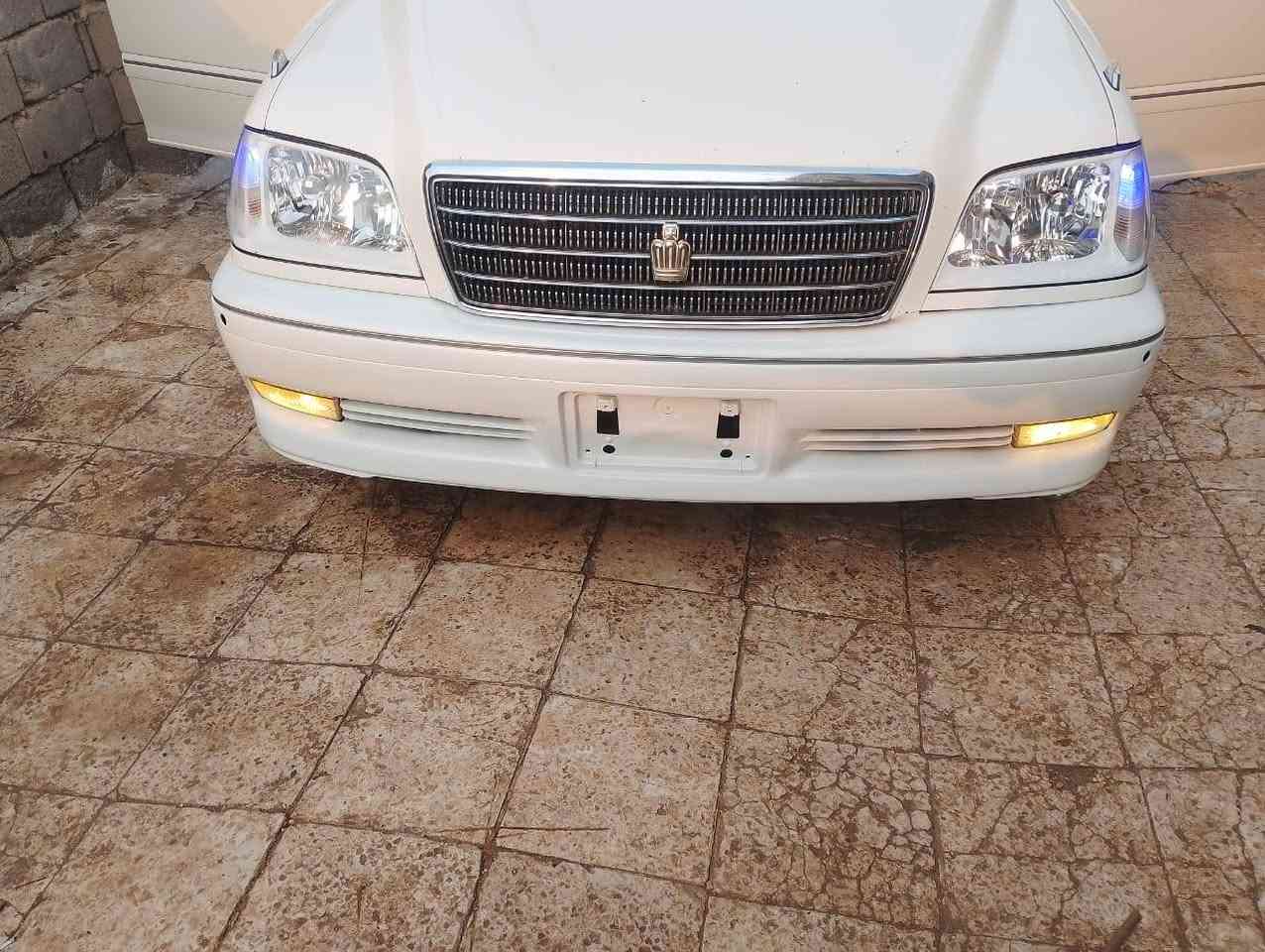 ملكه لون صدفي ديفور لصغير دكمتين
قرار 48 رقم ذي قار سنويه 27
مكفوله من لكص ولنقل ولضربه ولفتح ماعده لبنيد مفتوح 
موديل 2002 اصل 
كرستال اصل ويل نجمه 
تبريد+تتدفئه تخم تاير حداده 💯 ب 💯 
مكاني بصره وراعيه بصره شرط لتحويل 
السعر 127
***********
