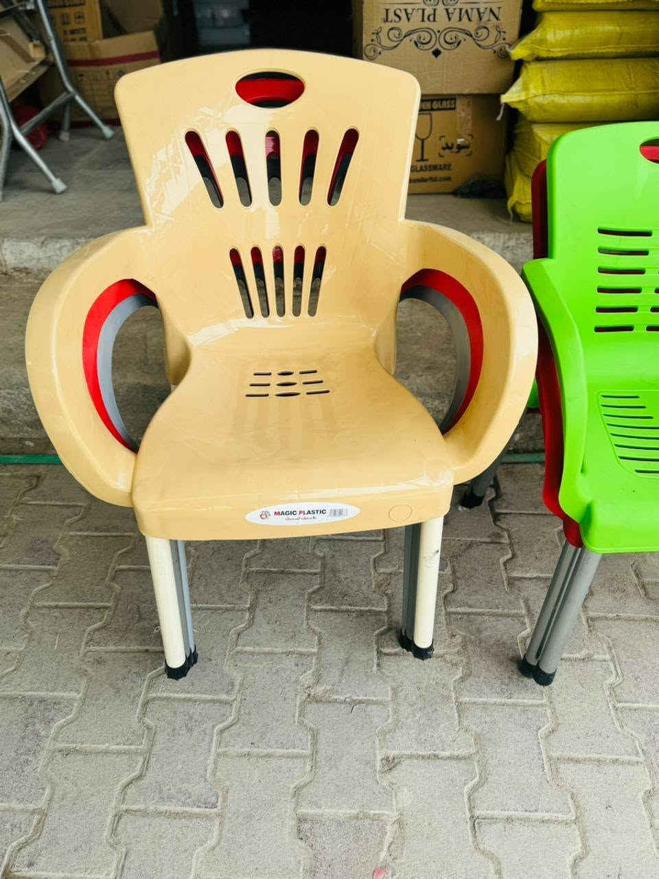 أنسب الأسعار وأقوى التشكيلات.. يم محلات عصام حمادي! 🔥
​يسرنا إعلامكم بتوفر تشكيلة واسعة وجديدة من جميع موديلات الكراسي بأعلى جودة وأقل الأسعار اللي تحداك تلاكي مثلها بغير مكان!
​🖤 تخفيضات ودعم خاص ومميّز لأصحاب المواكب الحسينية (خادمي الحسين على راسنا) 🖤
​📍 الموقع: الديوانية / شارع المواكب - قرب مدرسة الخنساء.
📞 رقم الهاتف: ***********
