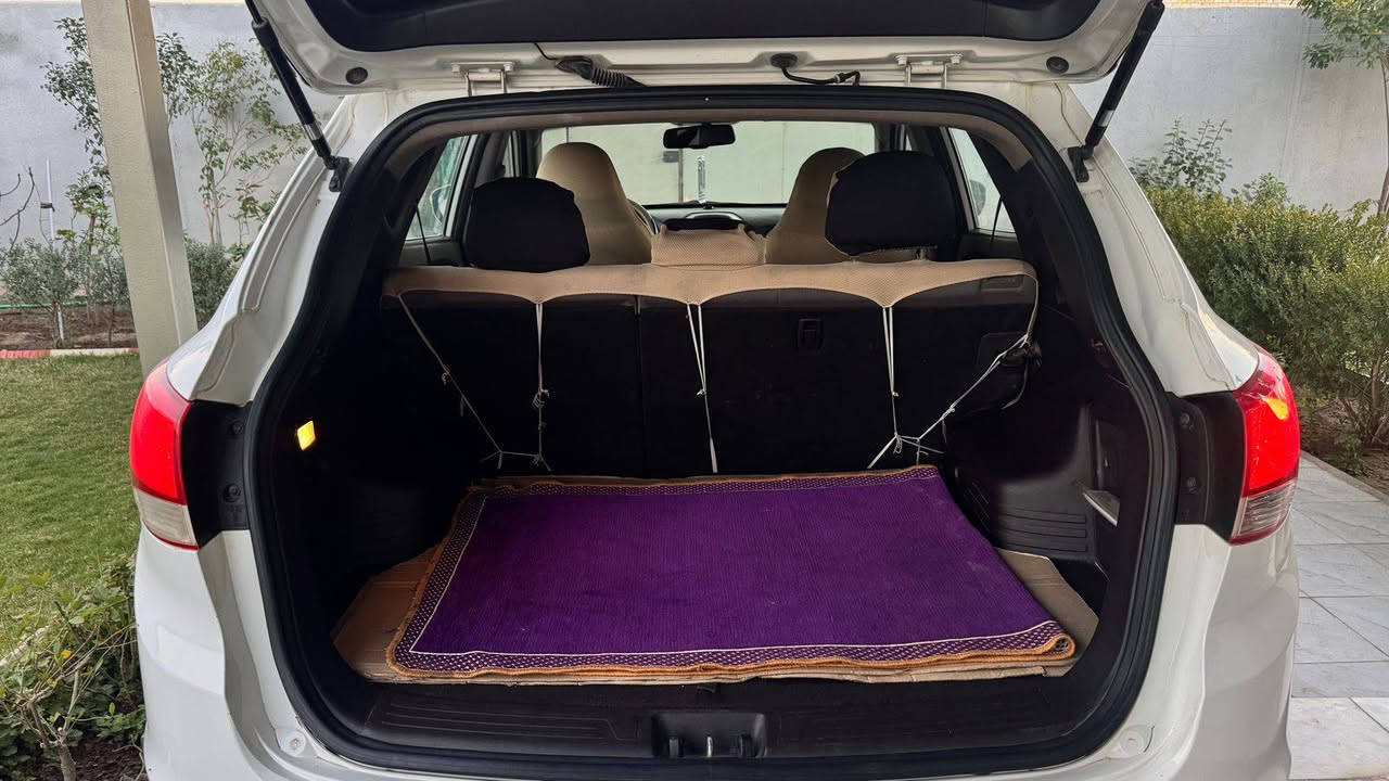 موديل ١٥ اخت الزيرو بيه مكانين بارد حيل بسيطات مكفوله من الصبغ والمعجون والتبدل والاصوليات تبريد ثلج مكان بابل السياره مضمومه مالت جناي السعر ١٥٥ قفل ***********
