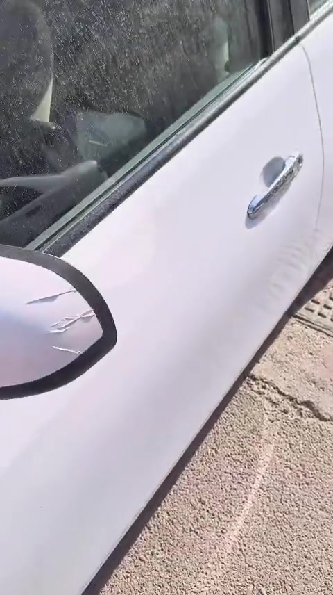 سلام عليكم سياره للبيع موديل ٢٠٢٠
سونار مرفوق بل صور مكلف بل نشر هذا رقم صاحبها ***********عنون بل غزاليه سعر ٨٥ بيها مجال سياره بسم شركه
