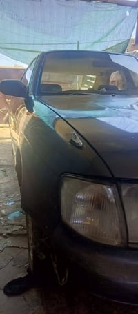 السيارة للبيع سعرها ٤٥  نضيفه تعال كلبها وبلعافيه  هاي ارقامي 07709296...