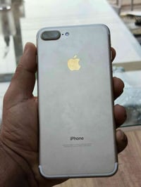 ايفون 7 بلاس • ذاكرة ١٢٨ • بطارية ٦٤