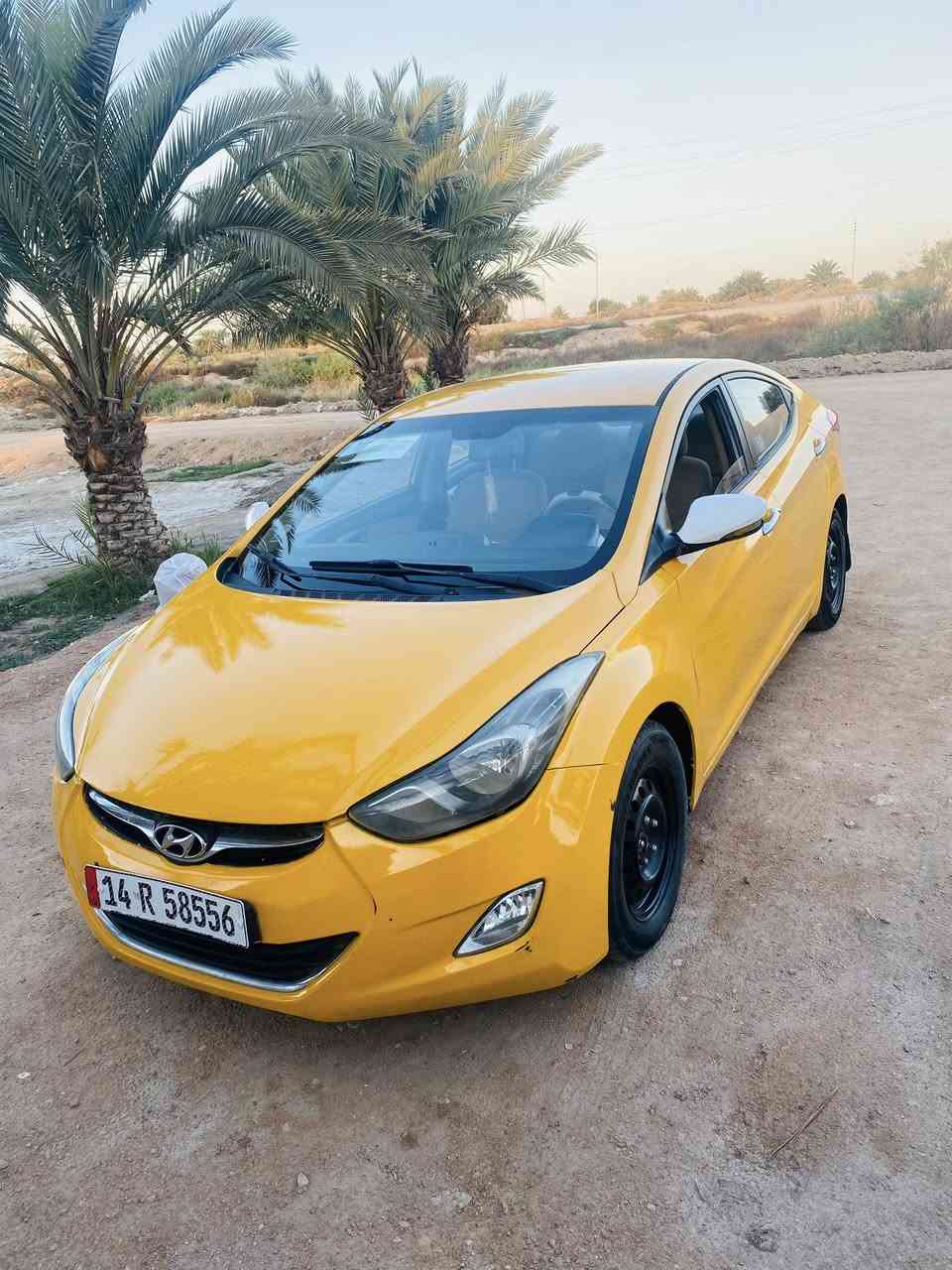 النترا 2013    مصفره هيئة وغرامات باسمي سنويه جديده  حادث طرف البنيد بي معجون والدوس معجون وهلال الجاملغ الخلفي معجون والباقي كفاله السياره
المكينه 1600 مفتوحه شرط لاتنقص ولا تبخر
السعر 97 
***********
