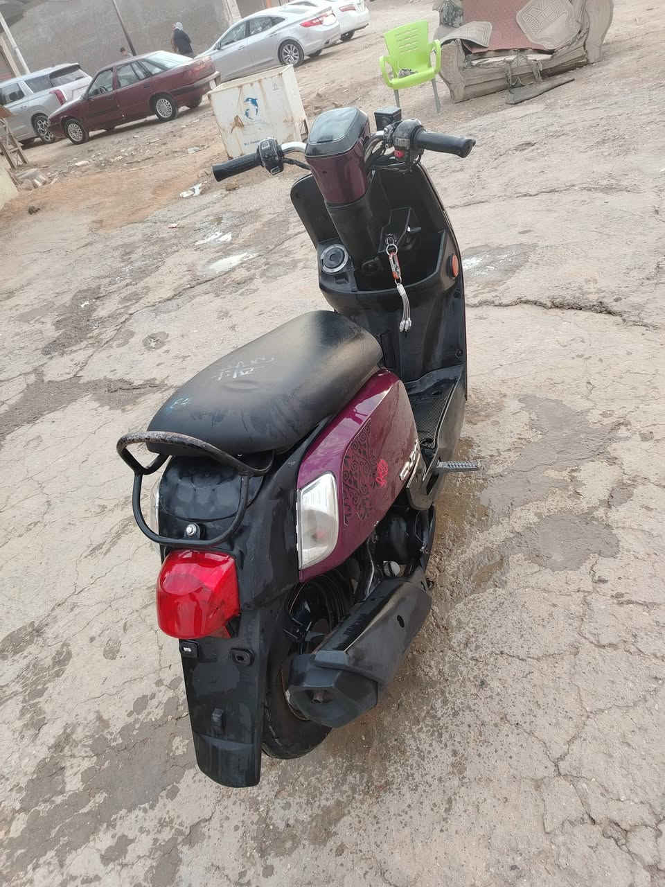 دراجه للبيع بوليس موديل ٢٠١٣
بلاديه برغي ما مفتوح ببه 
سعر مليون و ١٥٠ وبيه مجال حك جيه 
***********
