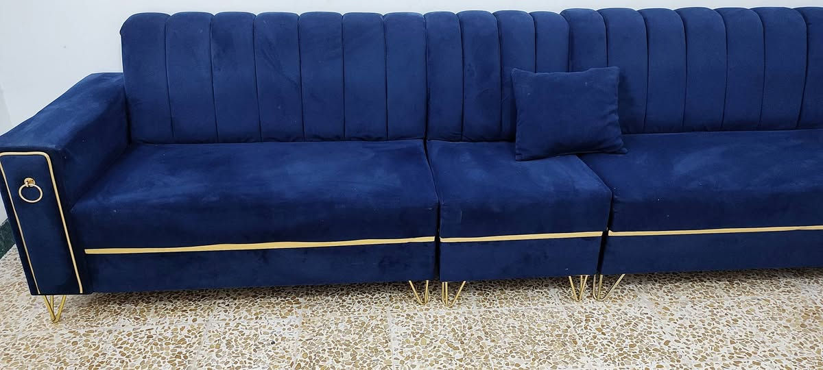 تخم قنفات نظيف جدا ٧ نفر ١٠٠ الف ***********
