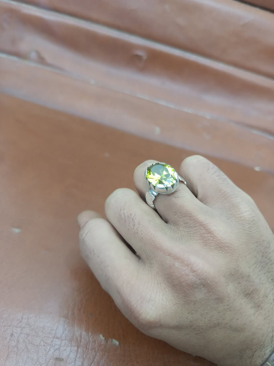 محبس فضه شذره سلطان سعر 80 وبي مجال مكاني بلديات حي ضباط ***********
