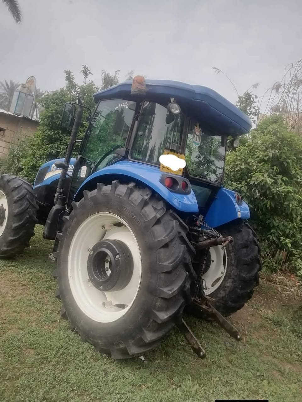 السلام عليكم ورحمة الله وبركاته
للبيع نيو هولند 2017 مكفول كفاله عامه بعده بوضع الشركه فوول عادي حجم 100 
للاستفسار الاتصال عالرقم ***********
