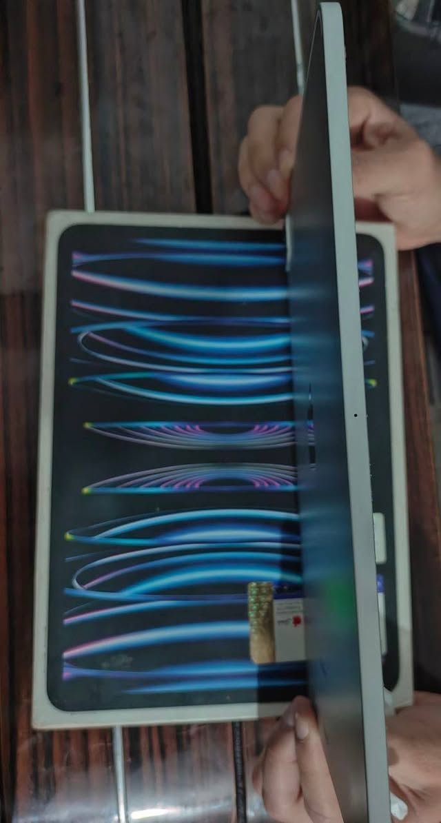 ايباد برو ٢٠٢٣ M2 ذاكره 256 بطاريه 90 بلادي حتى ما  مشخوط كامل غراضه مراوس ب ١٤ او بيع ب ٧٠٠ قفل 
العنوان بغداد حسينيه الراشديه


**إذا كنت صاحب هذا الإعلان وتريد حذفه لأي سبب، رجاءا أرسل رسالة إلى الدعم الفني**