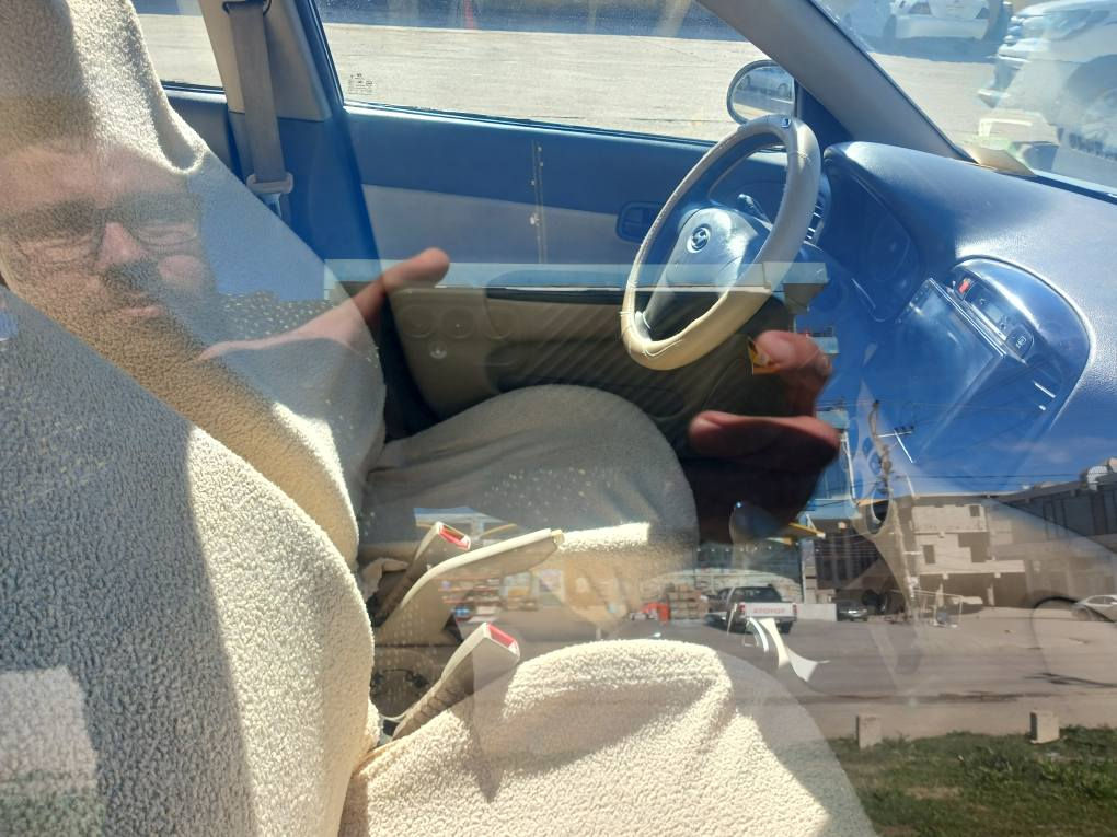 2010كيرئوتوماتيك محرك16كيرمحرك تحويل شرط بي جم قطع صبغ ابيع حزام السقف والدكم سليمه دواخل مابي فقط جوه البطاريه بكد موبايل واقل بي شاصي فقط عنوان ناحيه قسروك قرب قضاء شيخان سعر75ورقه 
هاتف *********** أربيل, العراق
