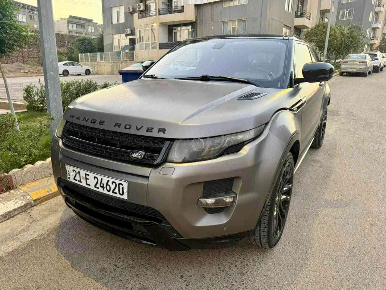 رانج ايفوك ٢٠١٣ بو فروشتن كورينةوة ٢ دةركا بوياخي نية ٤ بستون دةبل اكسل فول فول مواصفات   سقف شوشة  كامل ppf السليمانية, العراق


**إذا كنت صاحب هذا الإعلان وتريد حذفه لأي سبب، رجاءا أرسل رسالة إلى الدعم الفني**