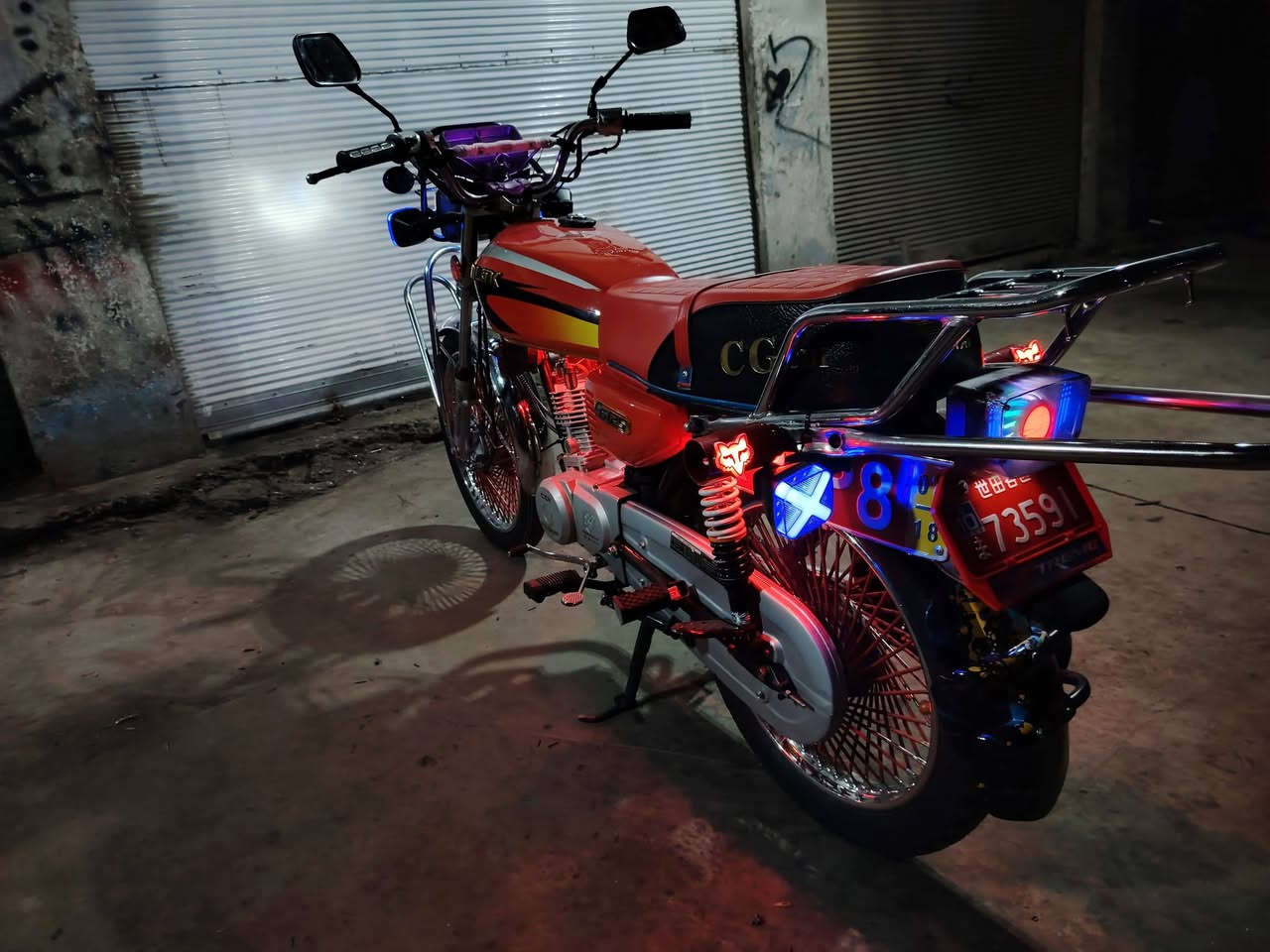 تايكر ٢٠٢٠ محرك مامفتوح شرط تحريكه ومعدل كهربائيات كله شغاله مابيه اي نقص السعر ٥٠٠ الف العنوان حي البكر بعد جامع البديع رقم تلفون *********** بيه واتساب اخوان خاص مارد واتساب أو اتصال عله الخط
